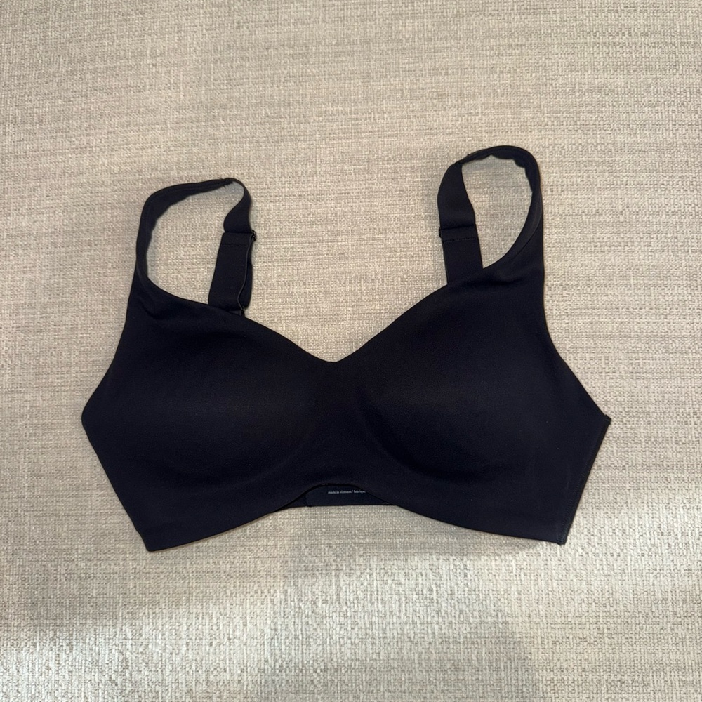 SPANX FlexFeel Low Impact Sports Bra